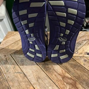 Chacos size 4 brand new without tags